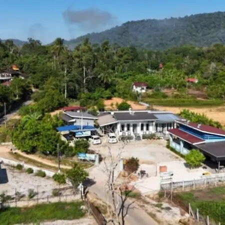 Sacha Homestay Baling Exterior photo